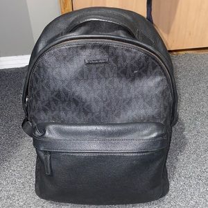 Black Michael Kors bag